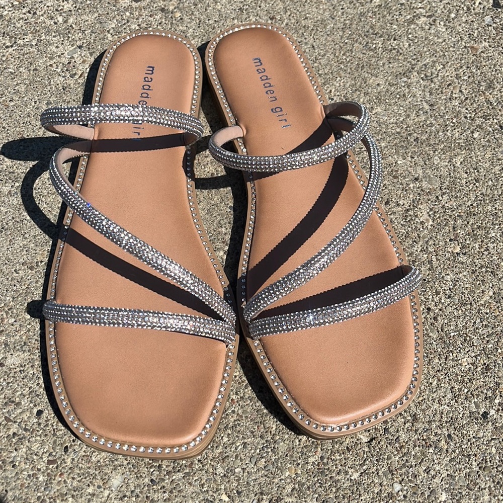 Madden Girl Sandals Size 8.5